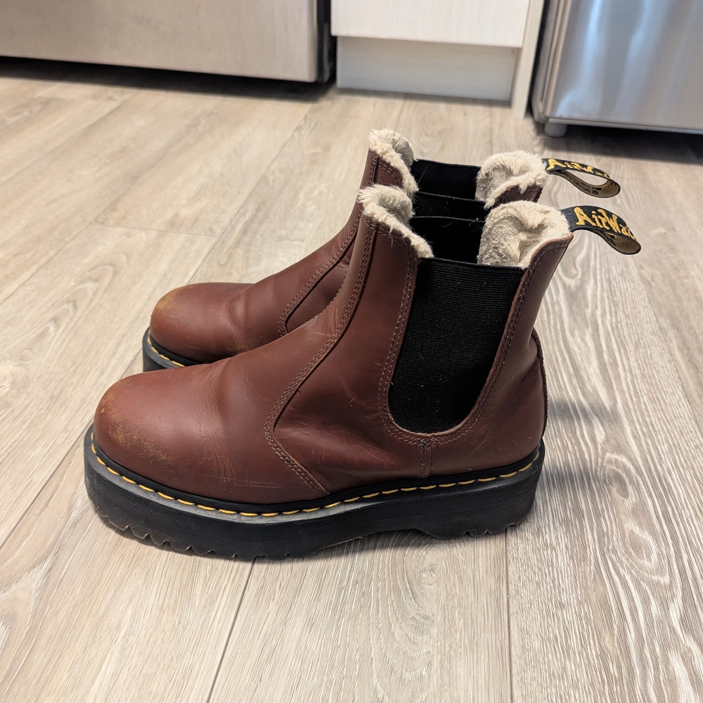 Dr. Martens 2976 Quad Lined Platform Chelsea Boots